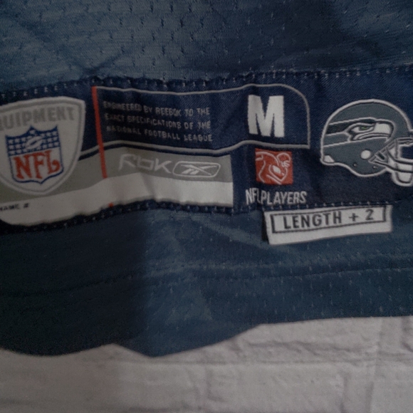 NFL Men's Navy Blue Black Hassel Beck Jersey Size M - Picture 5 of 6